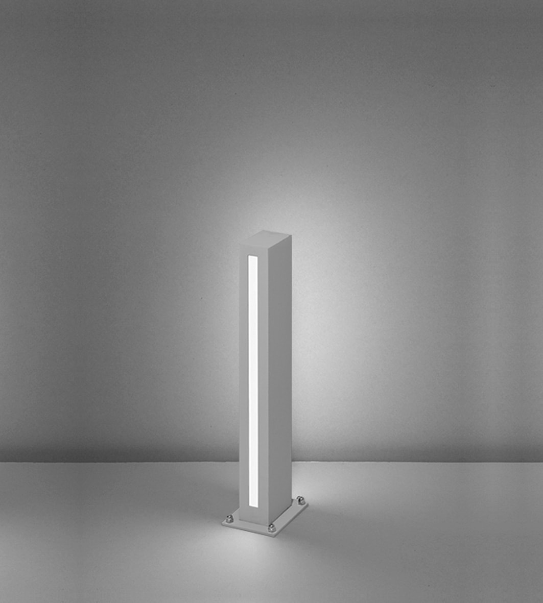 NOBILE ITALIA - BOLLARD MONO-EMIS.20W 4K 220-240V IP54GR