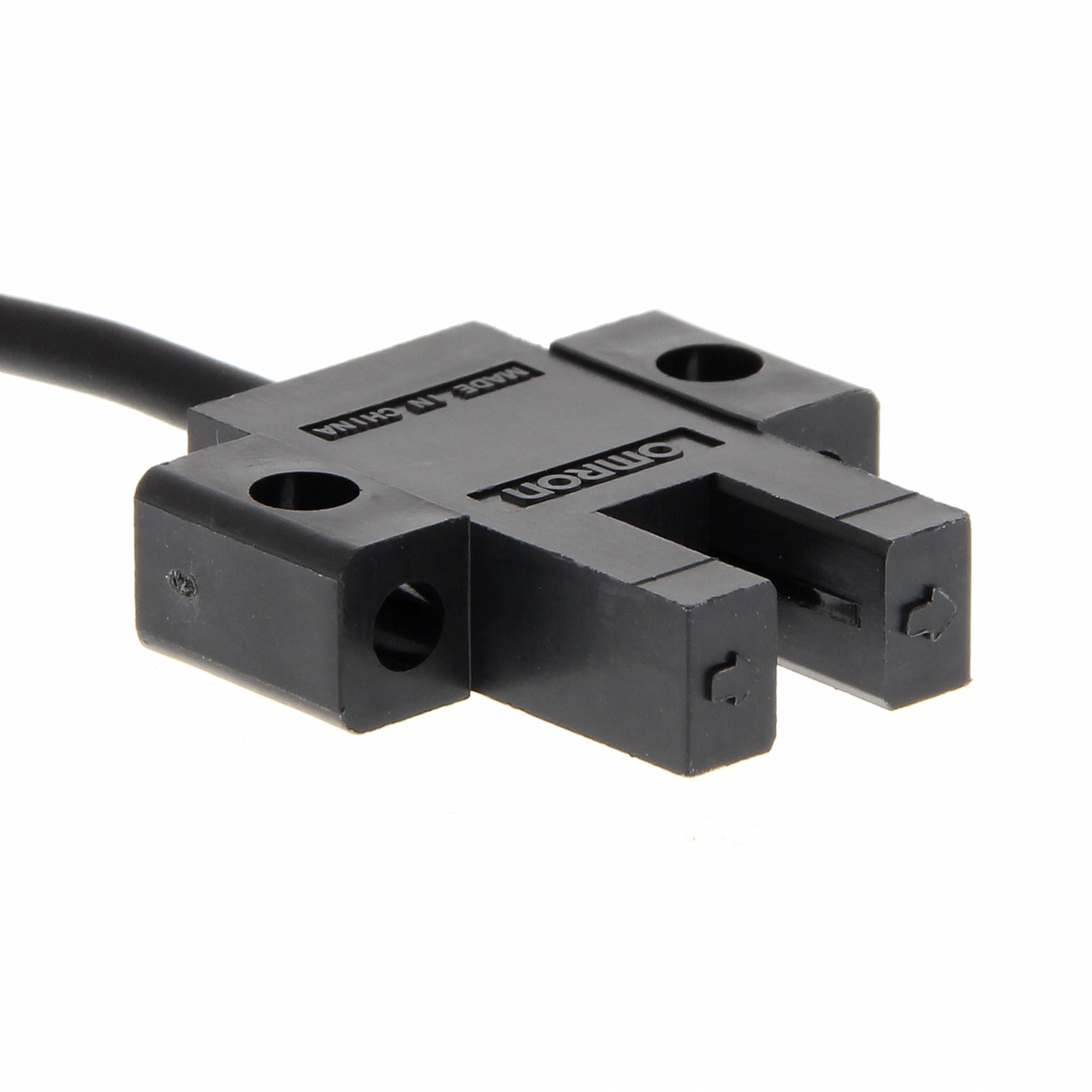 OMRON ELECTRONICS - SENSORE-FOTOMICR.FORCELLA5MM PNP LUCE/BU