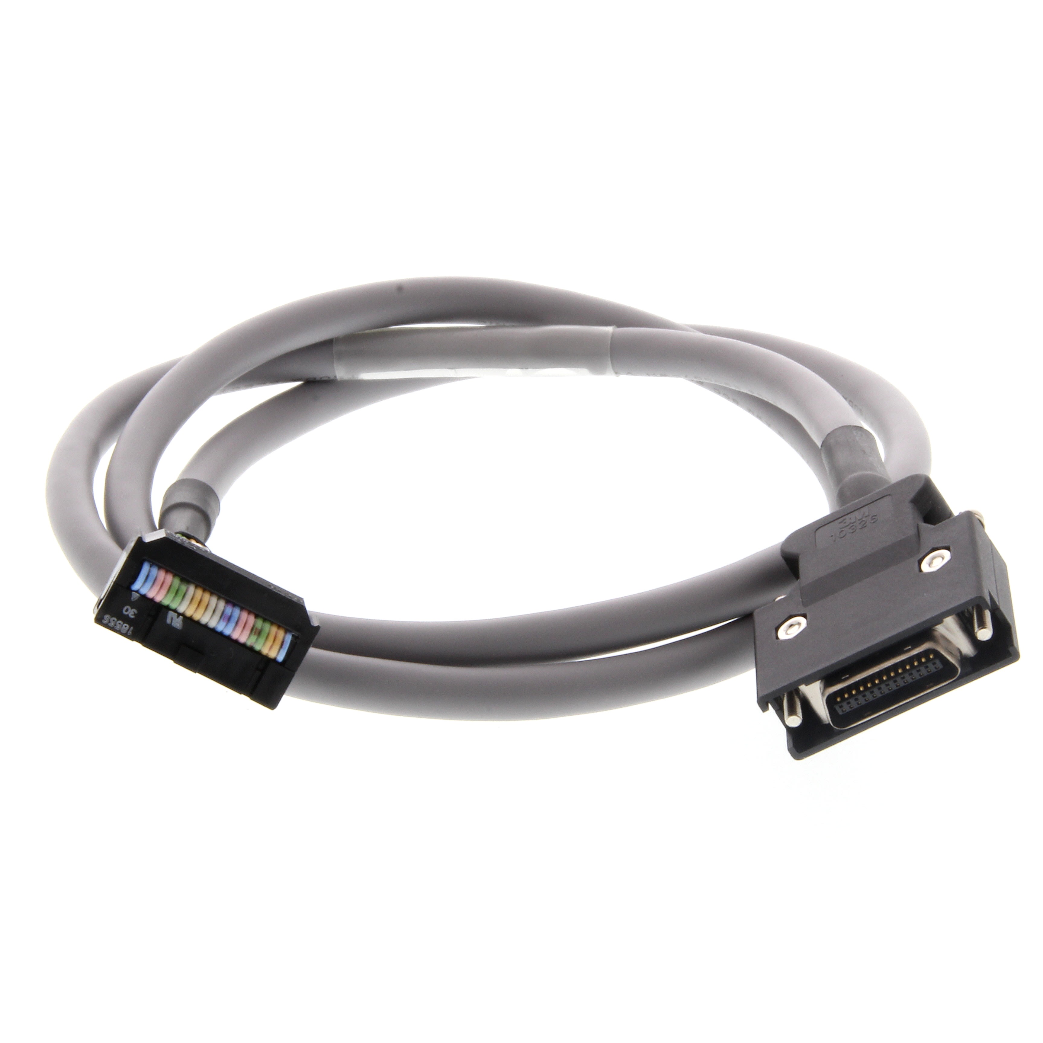 OMRON ELECTRONICS - SERVO- CAVOSERVO G5 MLK CON XW2B-20G4-G5