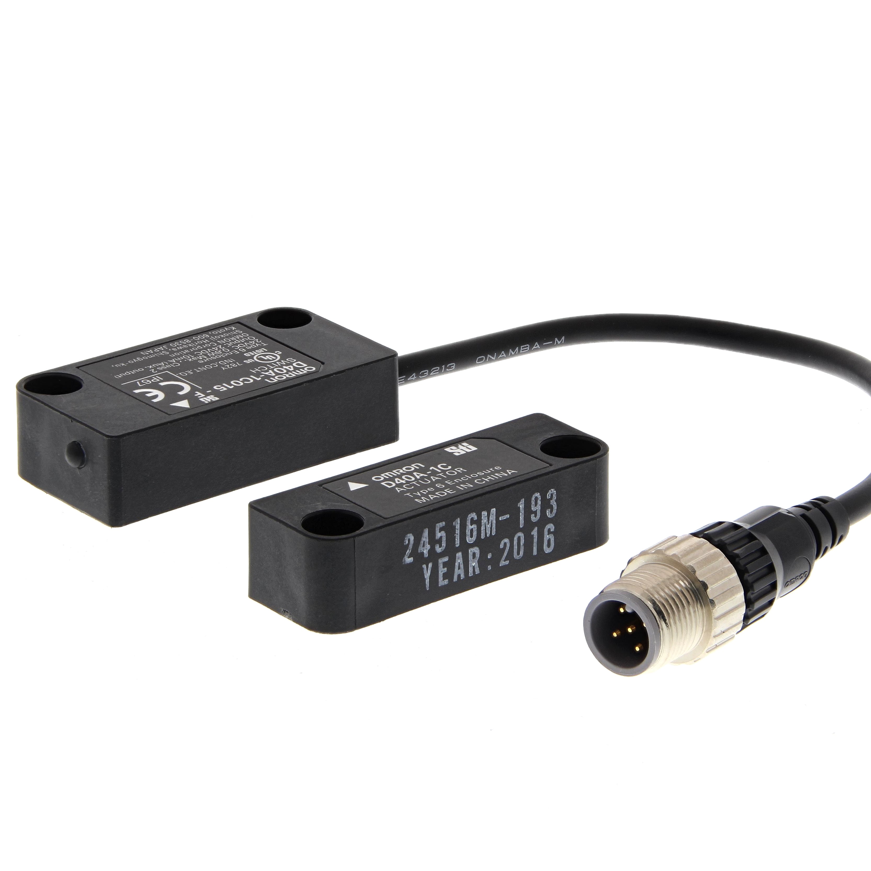 OMRON ELECTRONICS - Finecorsa magnetico 2NC + 1NO ausiliario, IP67, cavetto 15 cm, connettore M12.