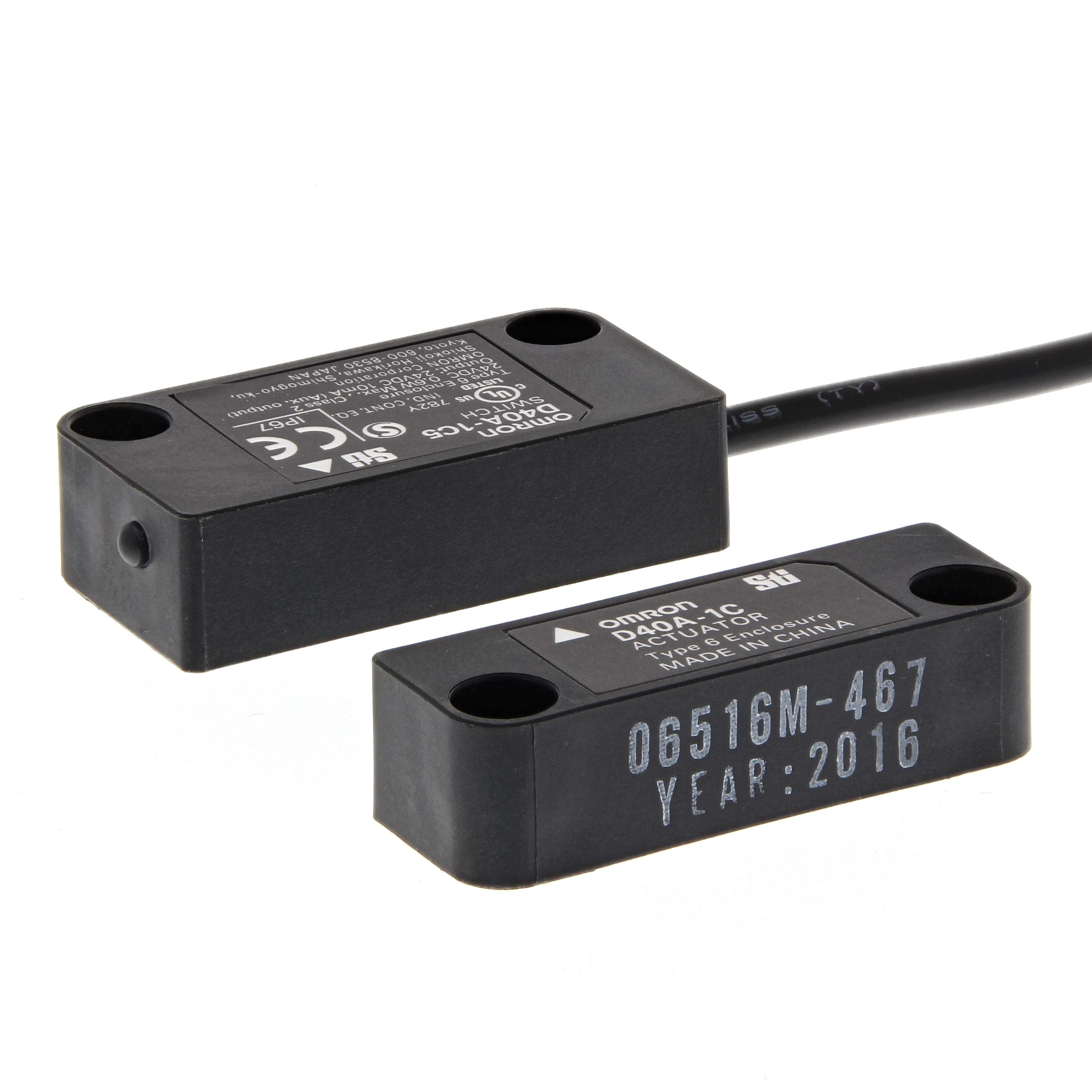 OMRON ELECTRONICS - Finecorsa magnetico 2NC + 1NO, 1NA ausiliario, IP67, cavo 5 m.