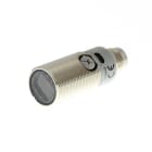 OMRON ELECTRONICS - Sensore fotoelettrico M18 assiale, corpo in metallo, LED rosso, retroriflessione coassiale, 0-500 mm, NPN, impulso luce/buio, connettore M12.