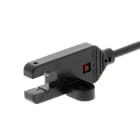 OMRON ELECTRONICS - sensore-PMSAmpFormTForc5mmPNPimp-luceCav2m