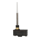 OMRON ELECTRONICS - Finecorsa micro con 1 contatto in scambio 15 A 250 V c.a., azione asta flessibile a molla, terminale una vite.