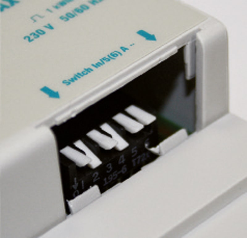 ORBIS - CONTAX 0643 SO Contatore trifase energia attiva, 4 Moduli, 6A,inserzione con TA, display elettromeccanico, lampeggio LED 250Wh/imp OB708900