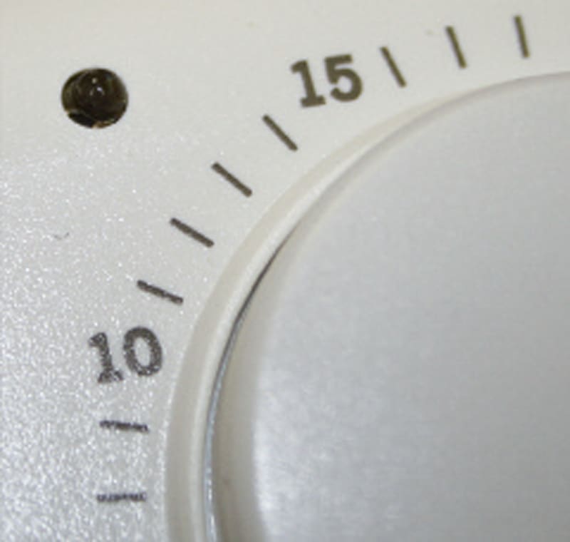ORBIS - CLIMA MLI Termostati elettromeccanici da parete, membrana a gas, funzione riscaldamento/condizionamento/ON/OFF, non necessita alimentazione