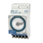 ORBIS - SUPRA QRD Interruttore Orario Elettromeccanico 2,5 moduli DIN,giornaliero,riserva 150 ore, alimentazione 24V DC OB290262N