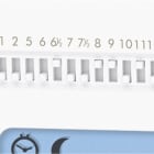 ORBIS - VIRTUS Cronotermostato digitale da parete, programmazione giornaliera con cavalieri, colore BIANCO, alim. 2 batterie 1,5V OB326100