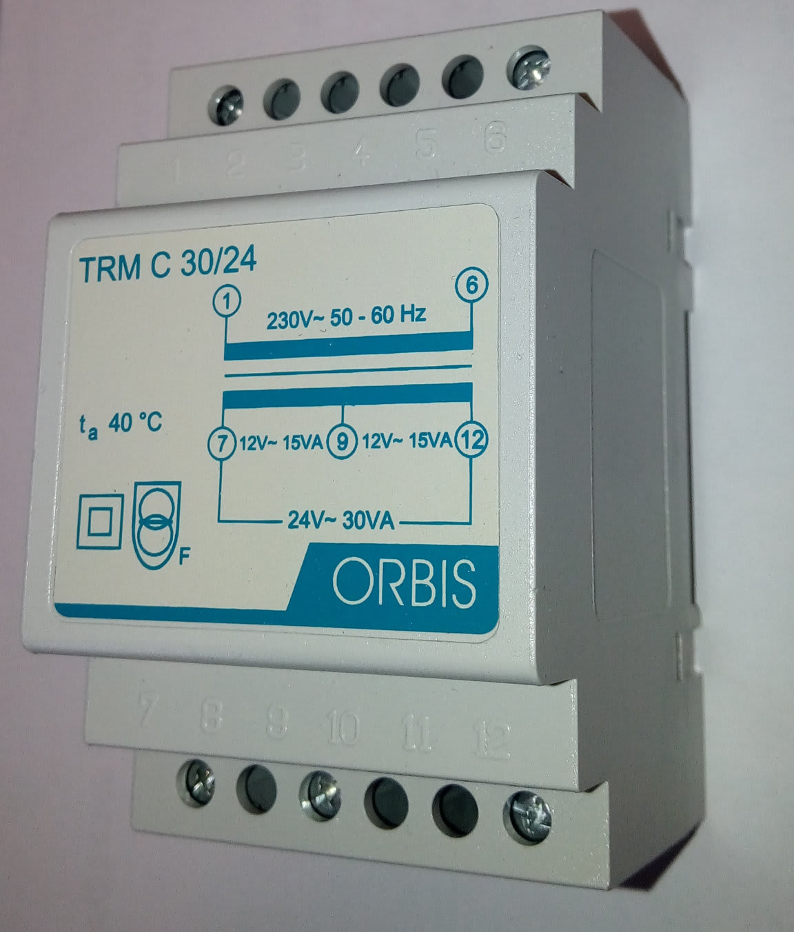 ORBIS - TRM C 30/24 Trasformatori modulari per campanelli, potenza 30 VA, 3 moduli DIN, tensione primario 230V, tensione secondario 12/24 VAC OB86C3024
