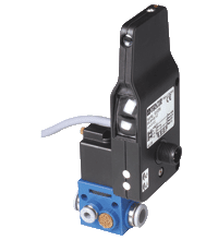 PEPPERL + FUCHS FA - Sensore di soppressione dello sfondo SBL-8-H-900-IR-SL-V-Z-4568.