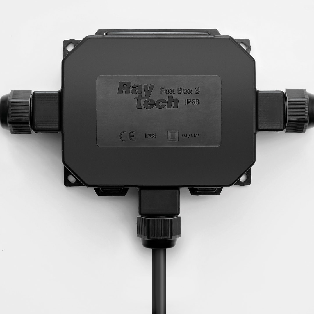 RAYTECH - Fox Box 3 Nera Cassetta di giunzione IP68/69 a 3 vie preriempita in gel Fox Box 3 Nera Cassetta IP68 Gel.
