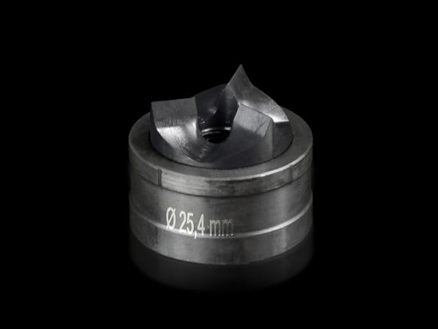 RITTAL - PUNZONE LAM. ACCIAIO M25