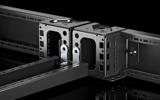 RITTAL - VX PIASTRINA DI UNIONE ZOCCOLI