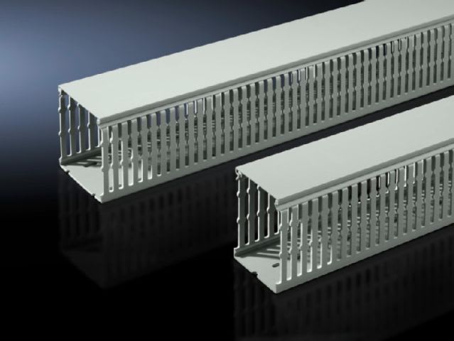 RITTAL - VX CANALINA PASSACAVI PER H=2000 MM - 18