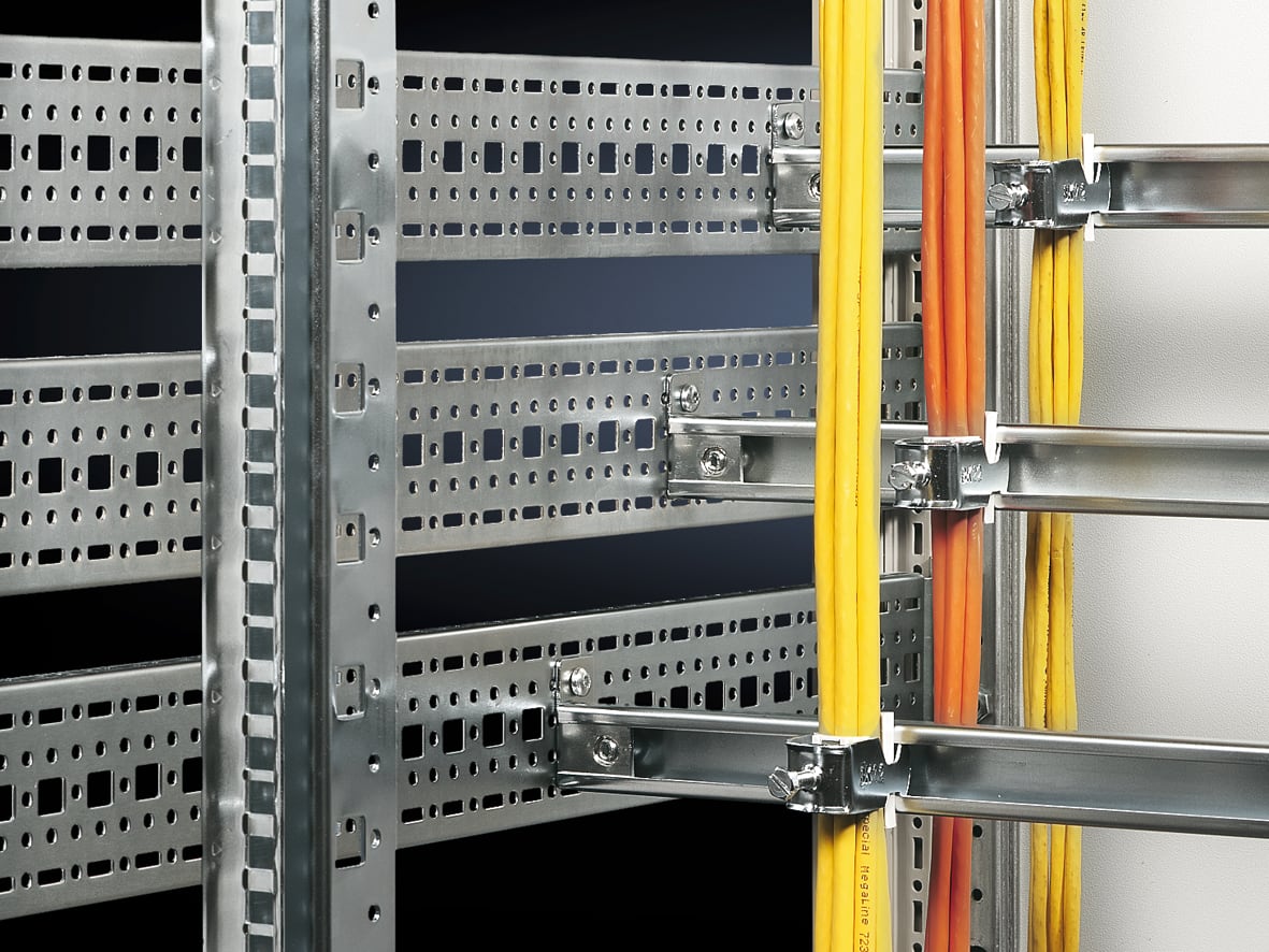 RITTAL - TS ANGOLARE DI FISS. SEZ. A C ORIZZ-8PZ