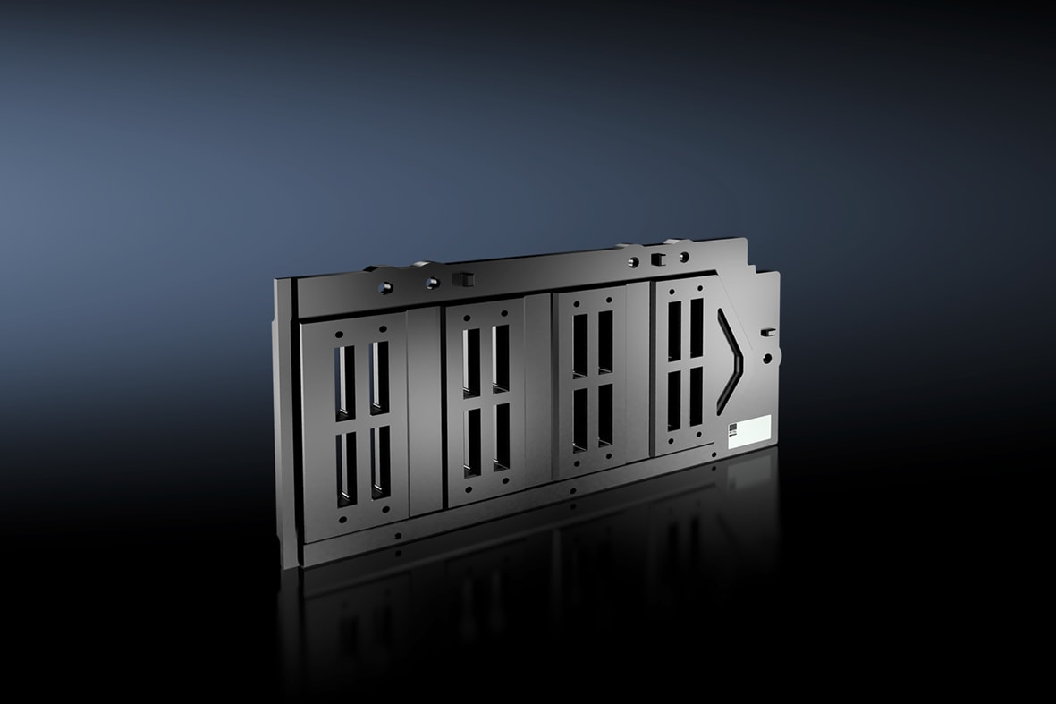 RITTAL - SV Supporto sbarre 4 poli per barre 50X10 mma tetto 9686040