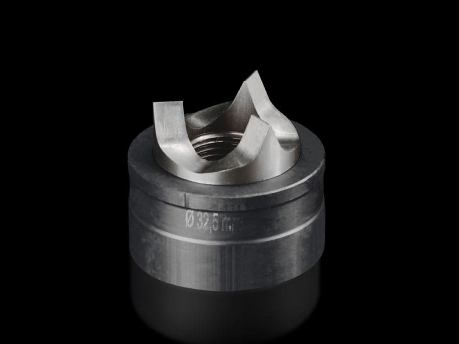 RITTAL - PUNZONE LAM. INOX M32