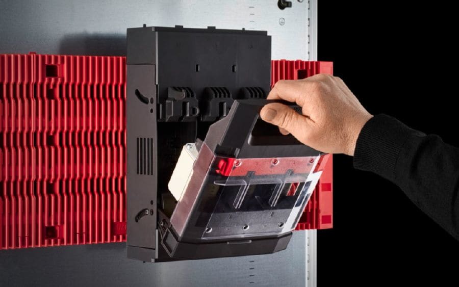 RITTAL - Sezionatore sottocarico per fusibili NH, gr. 3, 630A, tripolare con morsetto