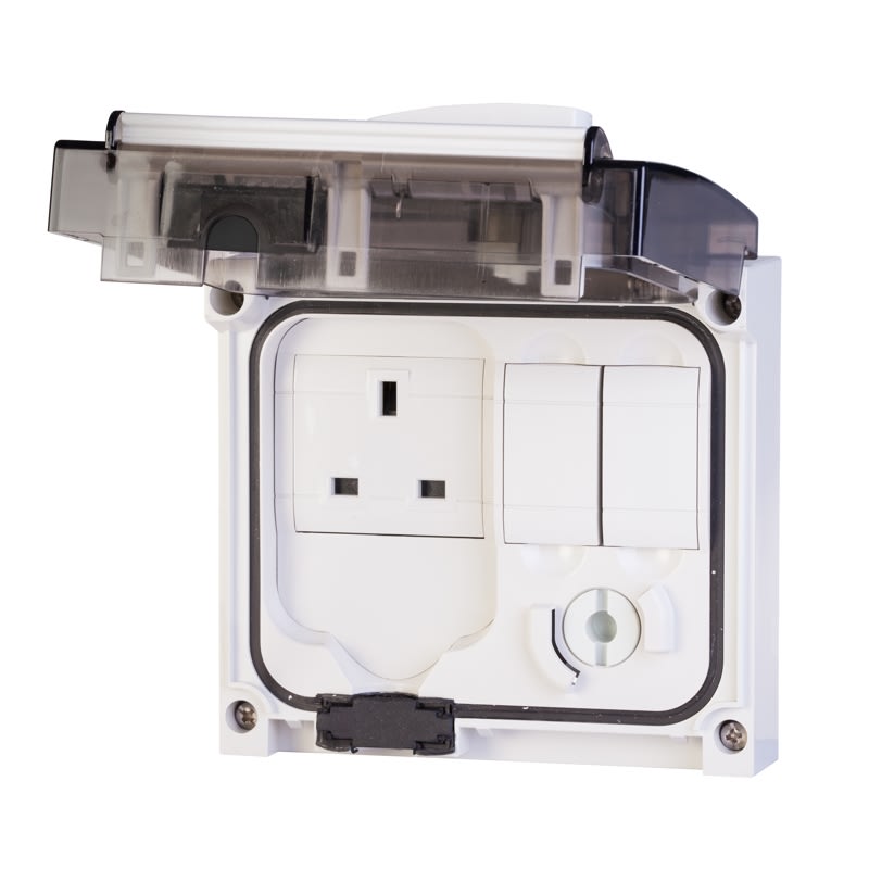 SCAME PARRE - PRESA OMNIAPLUS INGLESE BS1363 13A