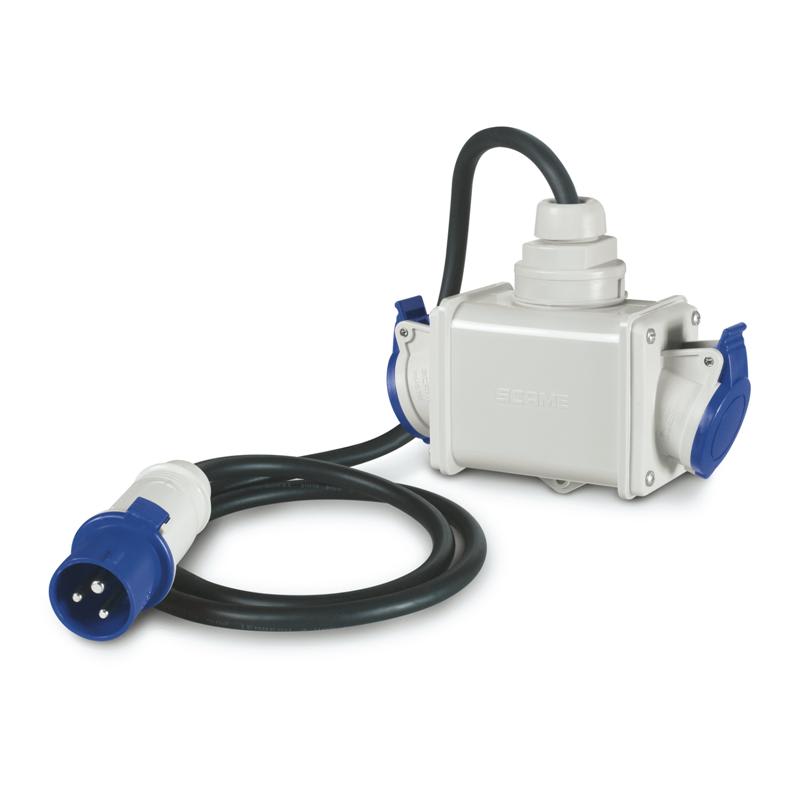 SCAME PARRE - ADATTATORE 2 USC. C/CAVO 3P+N 380V IP44