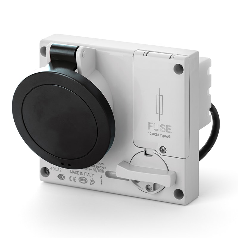 SCAME PARRE - PRESA INC.OMNIA C/FUS.3P+N 16A 7H IP44 401.16876