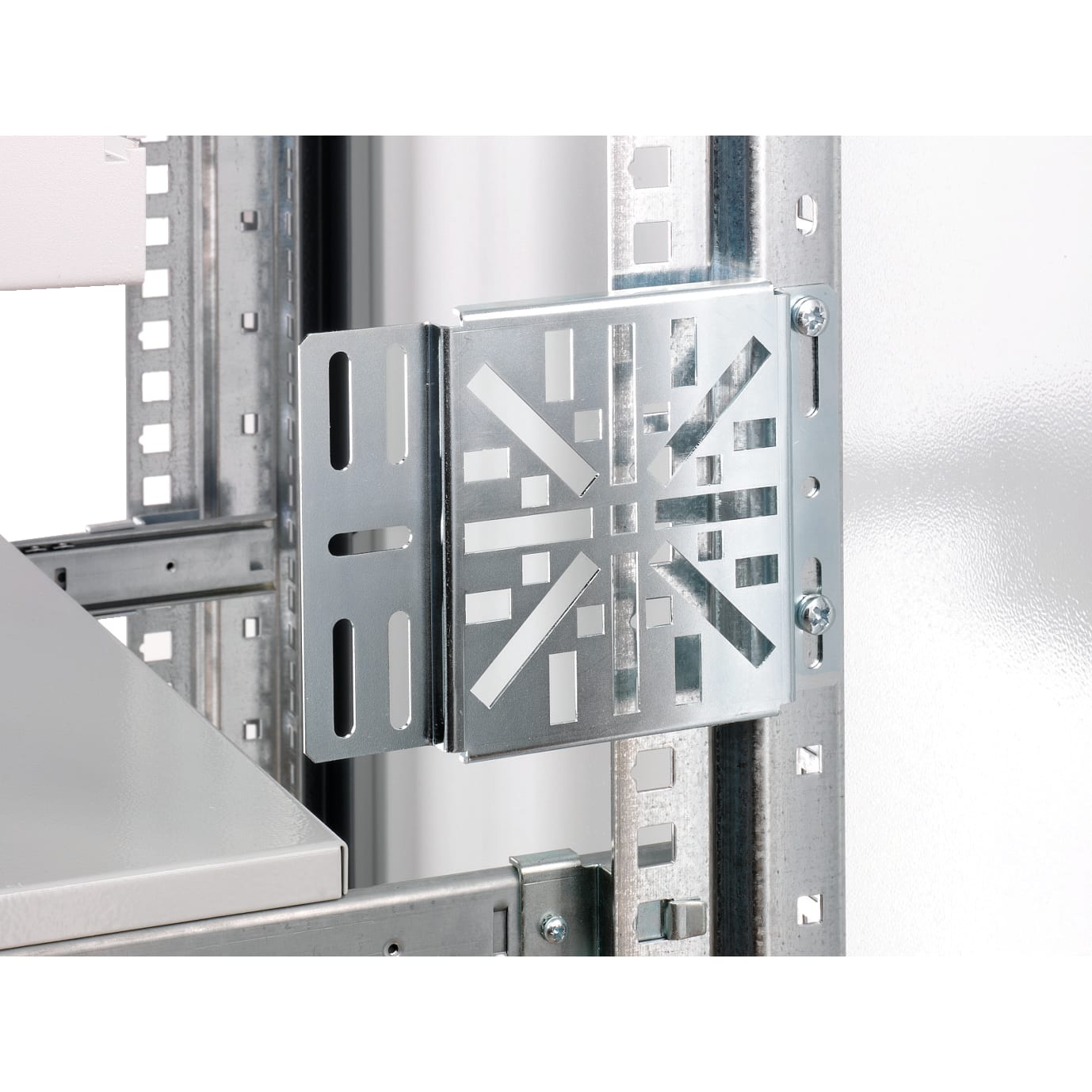 SCHNEIDER ELECTRIC - Supporto universale per fissaggio accessori