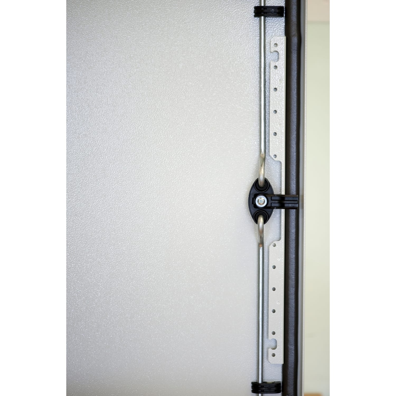 SCHNEIDER ELECTRIC - Attacchi a 3 punti per Spacial S3D, altezza 1000mm