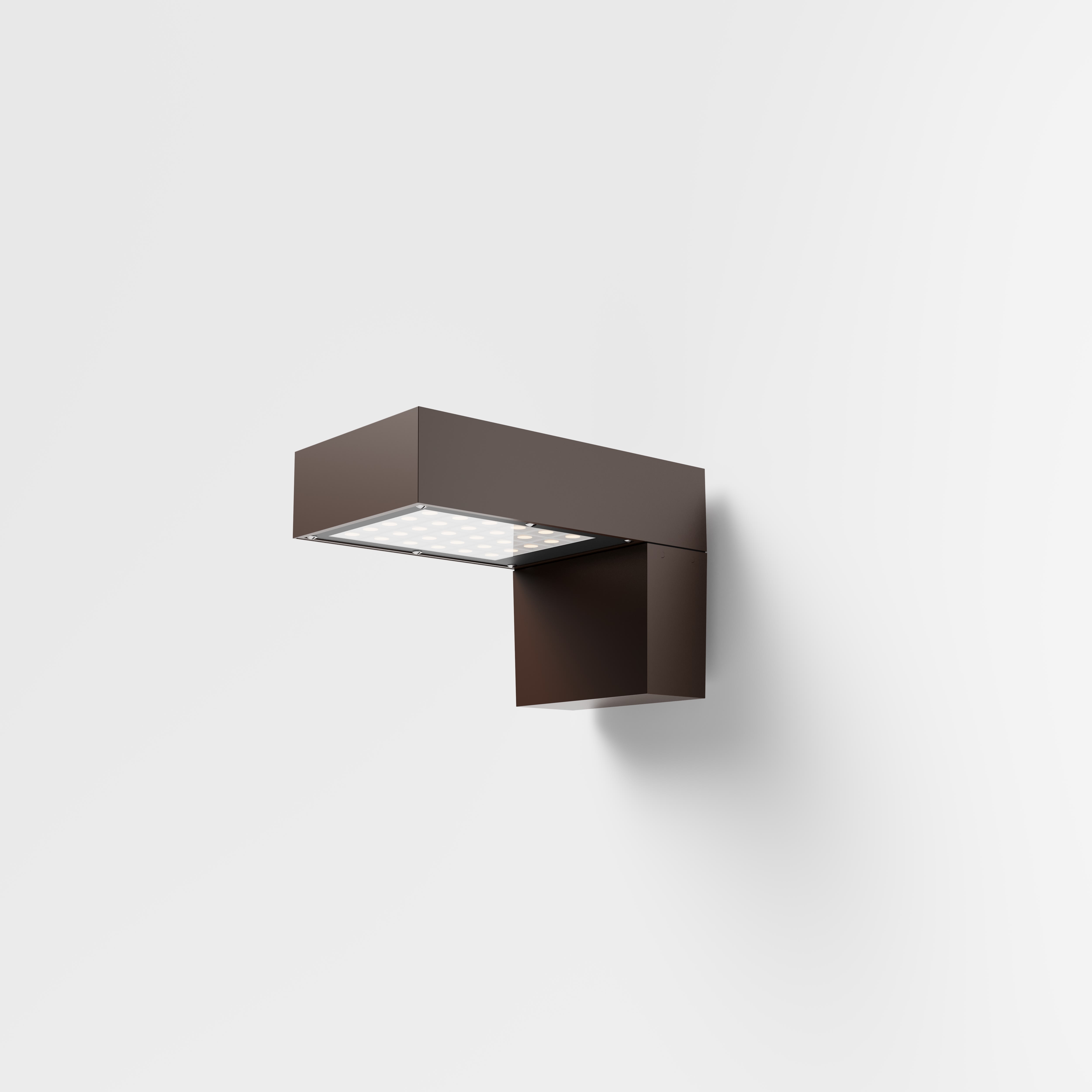 SIDE - ELLE XL 67.4W 7450LM 3000K IP65 BW 40  2 E4113-LBC