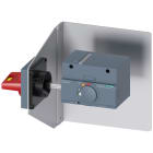 SIEMENS - Comando rotativo laterale ARRESTO di EMERGENZA IEC IP65 con angolare di montaggio, kit di illuminazione 24 V