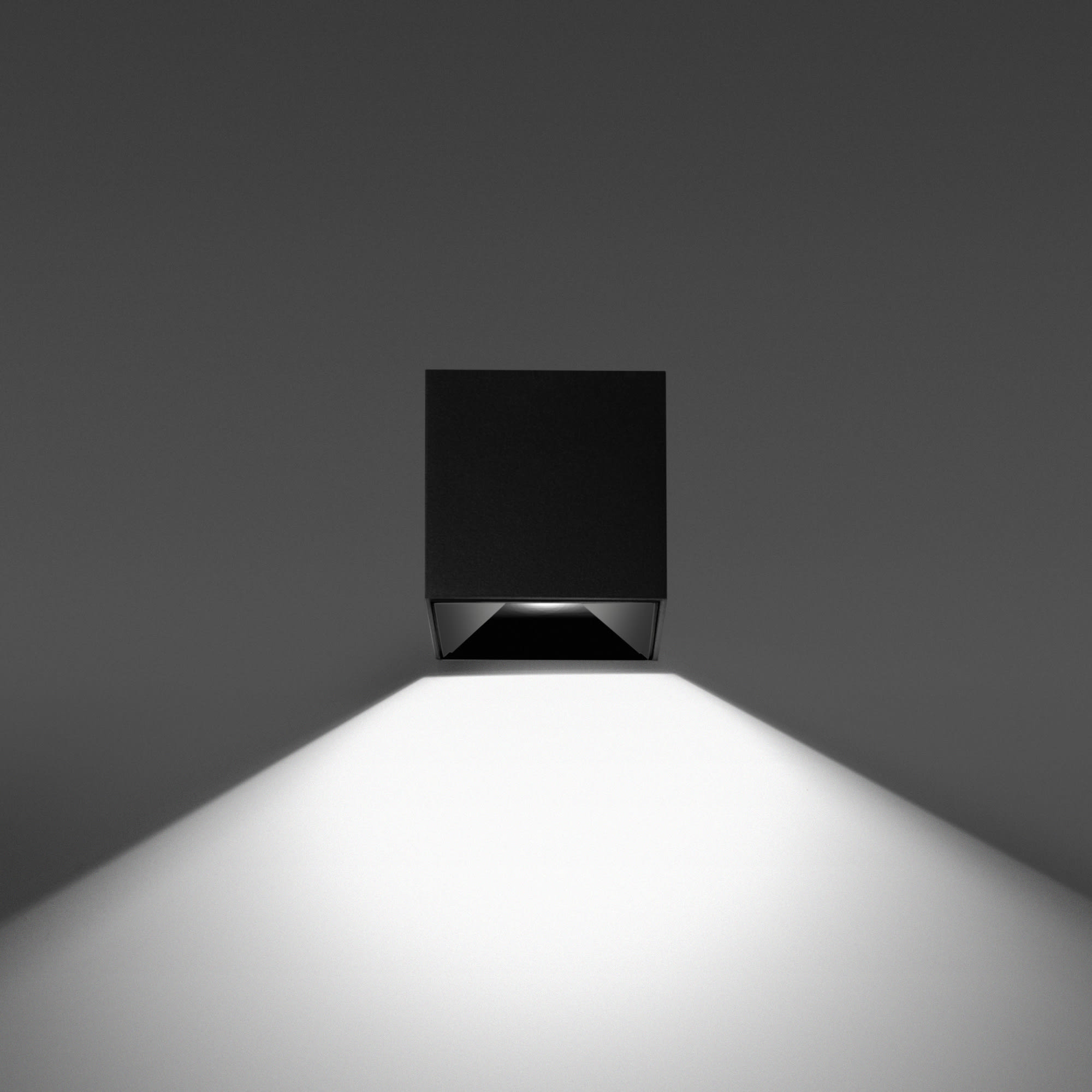 SIMES - APPLY QUAD 1FIN+COB 940    230V NER