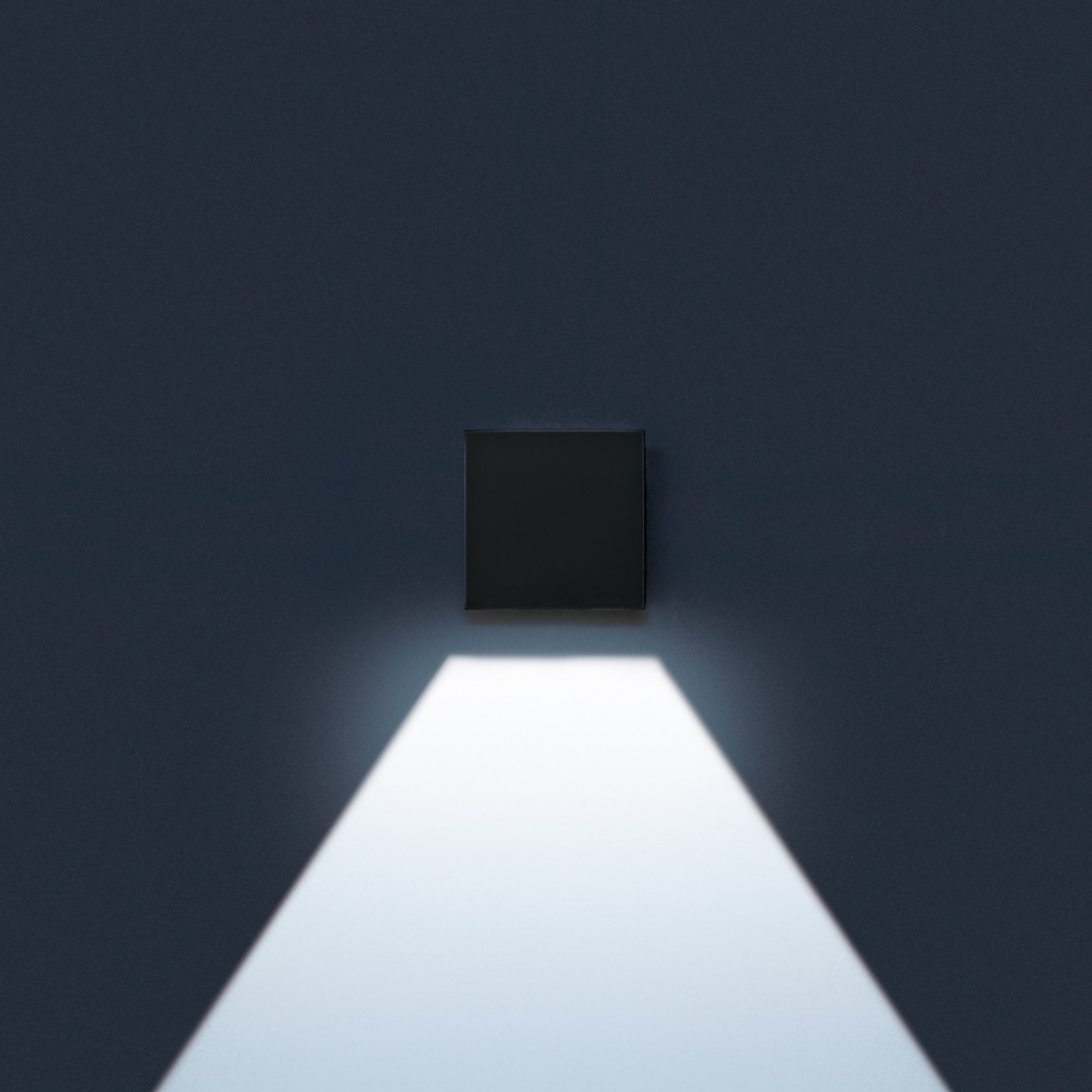 SIMES - LIFT QUA 1 FIN +COB 930    230V NER S.5070W.09