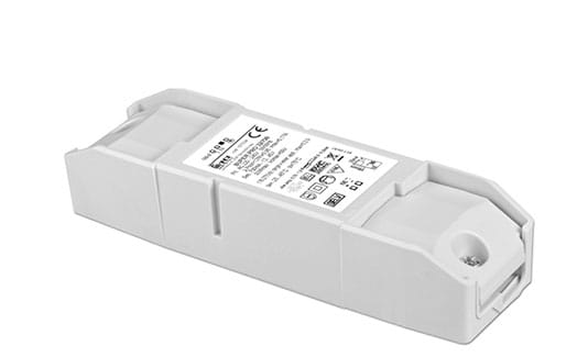 TCI - SUPER PRO 32/700 ALIMENTATORE ELETTRONIC