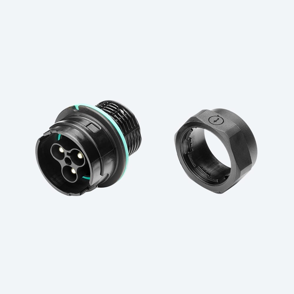 TECHNO - CONNECT PANEL PLUG 2P SCREW IP68 NUT UP