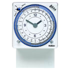 THEBEN - Timer con base a innesto 24 ore, 110V, segmenti, gangr., frontale 72x72 mm