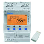 THEBEN - Installazione in serie dell'interruttore orario annuale a 2 canali, espandibile e con capacità RC