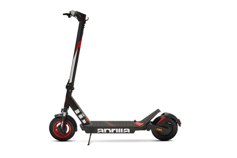 APRILIA - MONOP. ELE. 25KM/H 25 KM P. 10 FRECCE E RILESR2REF