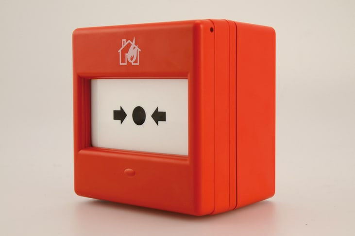URMET - Pulsante manuale a riarmo IP66, linea 400 - Pulsante a riarmo manuale IP66.