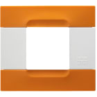 URMET - Placca 2 moduli Kàdra serie bianca tecnopolimero arancio San Francisco 2M.