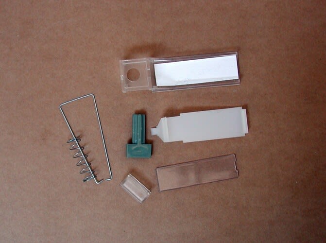 URMET - Set pulsante, pulsantiera 625 CONF. TASTO PULSANTIERA ALLUM.