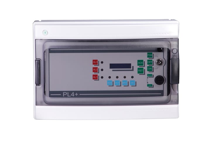 URMET - Centrale di rilevazione gas a 4 ingressi espandibile ad 8, linea 700 CENTRALE MP 4ZONE ESP. 8ZONE: sistema completo per il controllo e la gestione del gas in 8 zone, espandibile da 4 a 8 ingressi. 1043/824