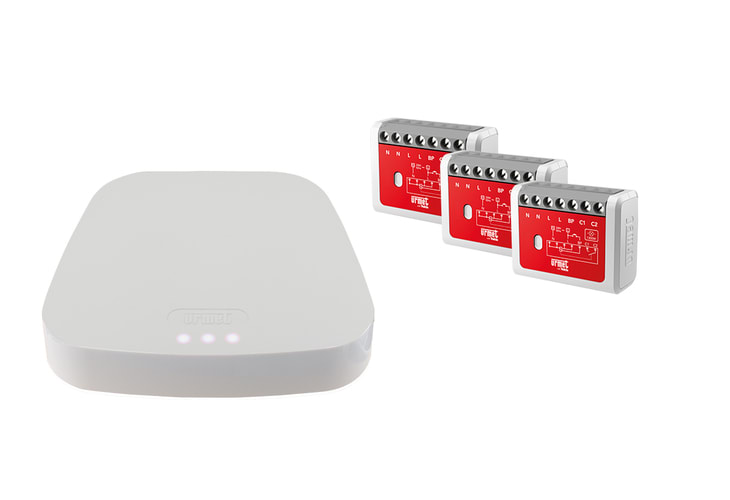 URMET - Kit automazione connesso, 3 attuazioni, sistema radio UP, gamma UP.