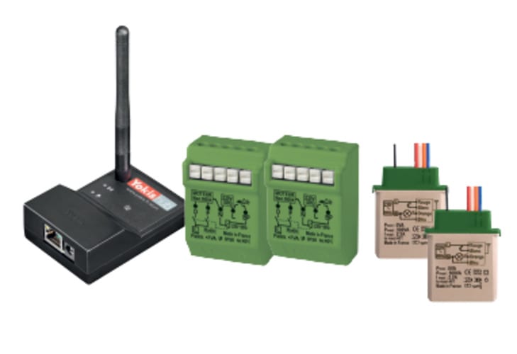 URMET - Kit connesso Smart Luce sistema Radio Power Smart Luce Radio Power Kit.