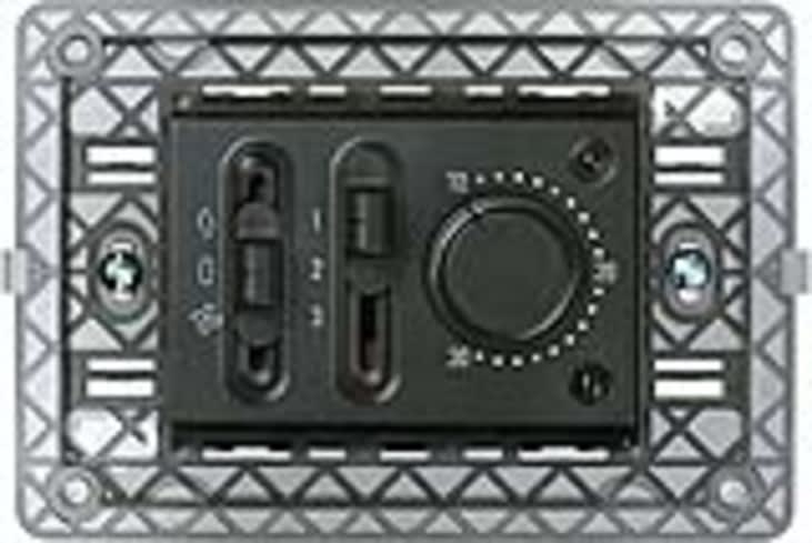 URMET - Termostato elettronico per fan-coil con supporto 3 moduli per scatola 503 230Vac Nea antracite 3M.