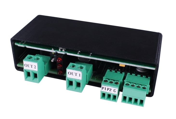 URMET - Modulo controllo per 2 motori tapparella, iPerHome, ad incasso, per gestione di 2 tapparelle.