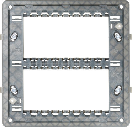 URMET - Supporto scatole 4+4m con viti Nea.