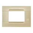 URMET - Placca tecnica monocolore oro 3 moduli Kàdra serie metallizzata. 10803.GD