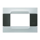 URMET - Placca metallo antracite 3 moduli, serie Kàdra, bianco vega. 10903.50