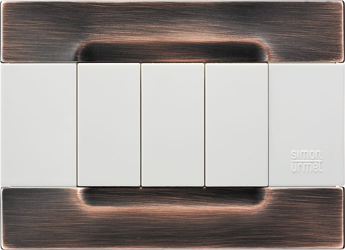 URMET - Placca metallo 3 moduli serie bianca Kàdra rame spazzolato.