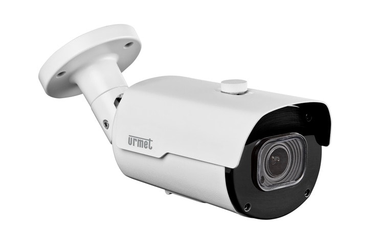 URMET - Telecamera bullet IP 5M ottica motorizzata 2.7-13.5mm, ideale per Building&Retail ECO.