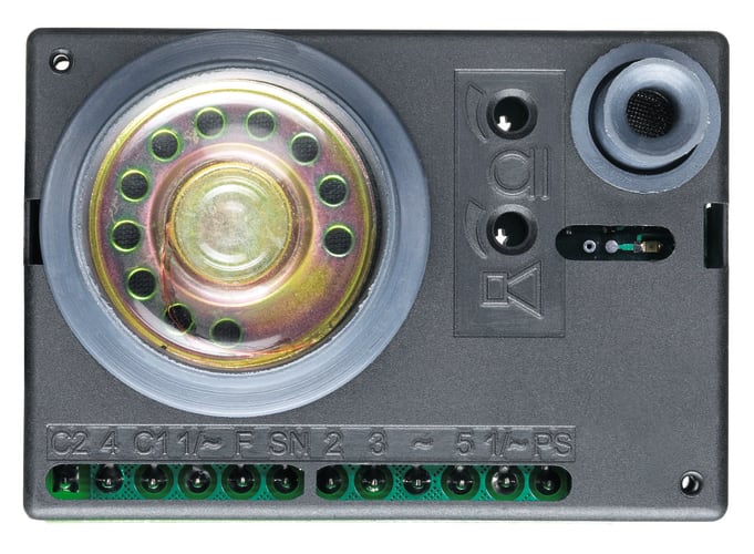 URMET - Posto esterno audio, Sinthesi S2 e Sinthesi Steel, sistema 1+n p/impianti 1+1.